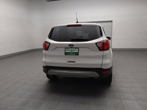 Used 2019 Ford Escape SE image 7