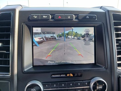 Used 2021 Ford Expedition Max Limited image 40