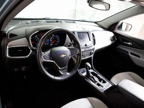 Used 2022 Chevrolet Equinox LT image 11