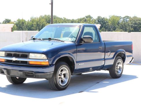 Used 2003 Chevrolet S10 Pickup LS RWD image 40