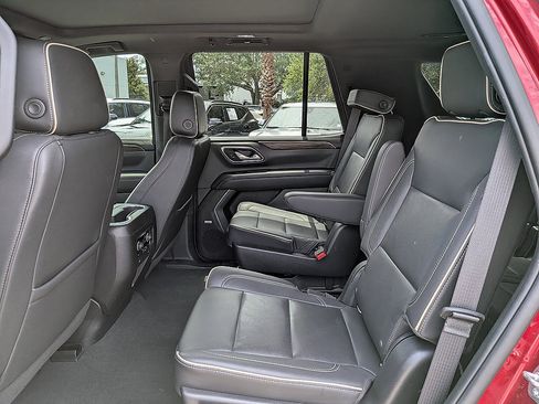 Certified 2022 Chevrolet Tahoe Premier w/ Max Trailering Package AWD/4WD image 13