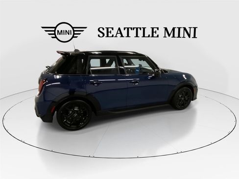 New 2026 MINI Cooper S image 12