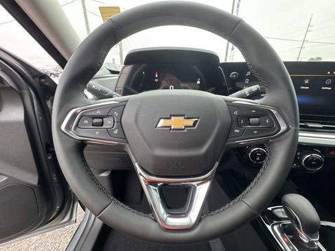 New 2026 Chevrolet Trax LT w/ Driver Confidence Package image 21