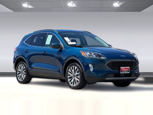 Used 2020 Ford Escape Titanium AWD/4WD image 7