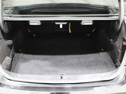 Used 2012 Mercedes-Benz E 350 4MATIC Sedan image 25