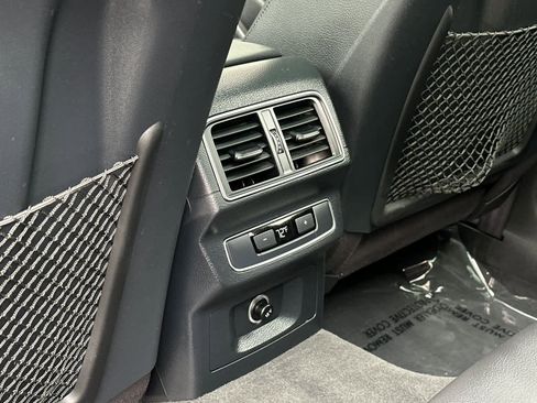 Used 2018 Audi Q5 2.0T Premium Plus w/ Premium Plus Package AWD/4WD image 14