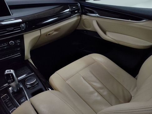 Used 2018 BMW X5 xDrive40e image 23