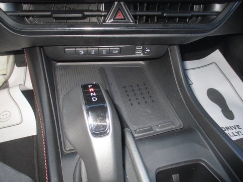 Used 2024 Dodge Charger Daytona Scat Pack w/ Plus Group image 25