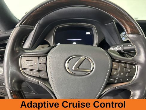 Used 2018 Lexus LS 500 w/ Interior Upgrade Package image 15