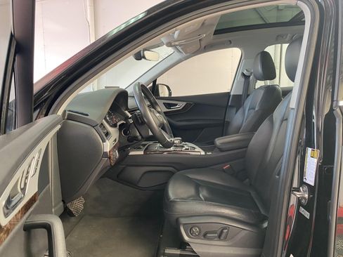 Used 2018 Audi Q7 2.0T Premium AWD/4WD image 24