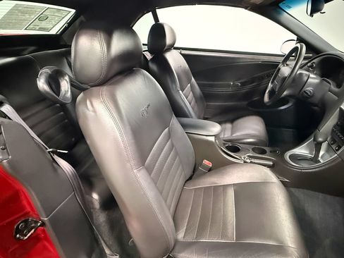 Used 2004 Ford Mustang GT RWD image 61