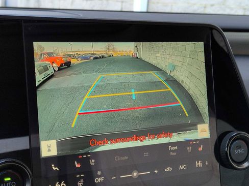 Used 2023 Lexus RX 350 Premium image 32