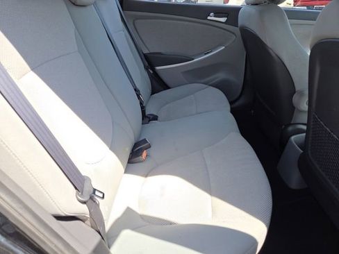 Used 2014 Hyundai Accent GS FWD image 23