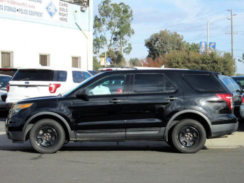 Used 2015 Ford Explorer AWD 4dr image 2