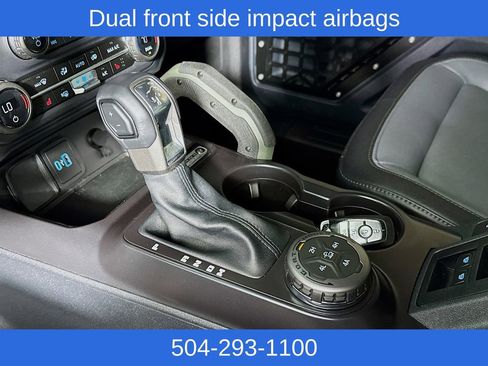Used 2024 Ford Bronco Everglades image 17