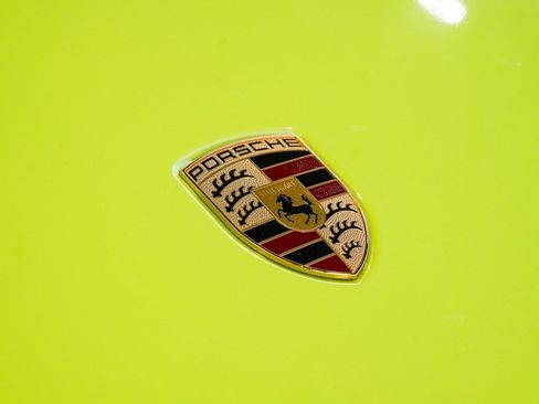 Used 2018 Porsche 718 Cayman GTS image 12