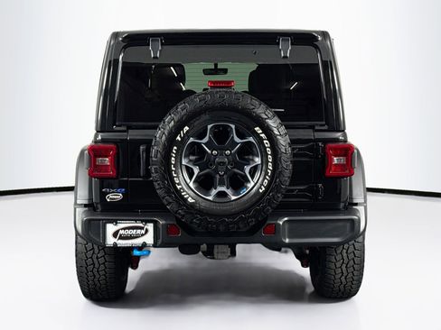 Used 2022 Jeep Wrangler Unlimited Rubicon 4xe w/ Cold Weather Group image 10