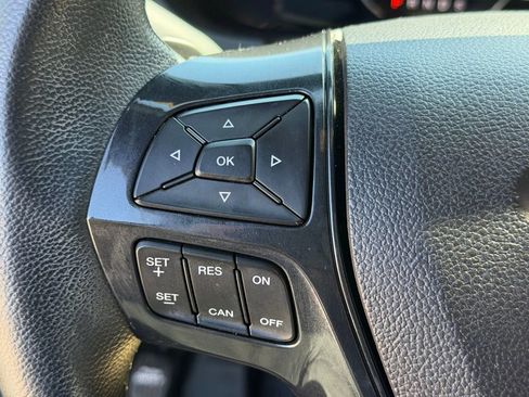 Used 2017 Ford Explorer XLT w/ Equipment Group 202A image 22