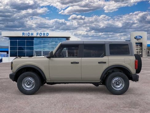 New 2026 Ford Bronco 4-Door AWD/4WD image 3