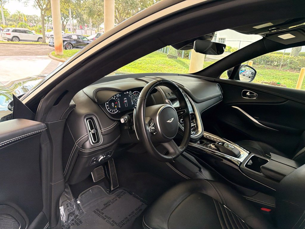Used 2021 Aston Martin DBX AWD/4WD image 6