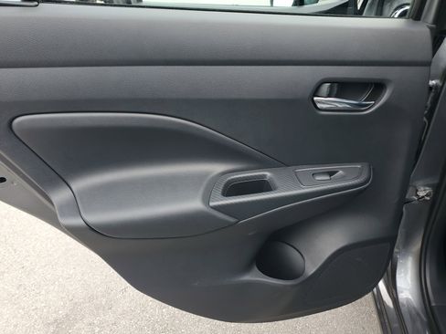 Used 2025 Nissan Versa SV image 26