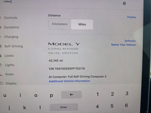 Used 2023 Tesla Model Y Long Range AWD/4WD image 7