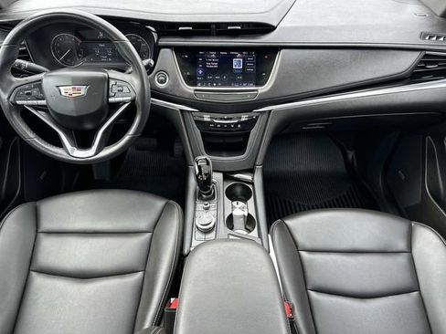 Used 2024 Cadillac XT6 Luxury w/ LPO, Floor Liner Package AWD/4WD image 15