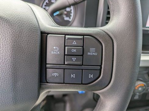 Used 2024 Ford F550 4x4 Regular Cab Super Duty image 21