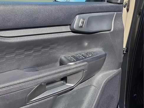 New 2025 Ford Ranger XLT w/ Black Appearance Package image 14