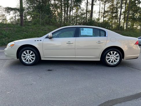Used 2011 Buick Lucerne CX FWD image 9