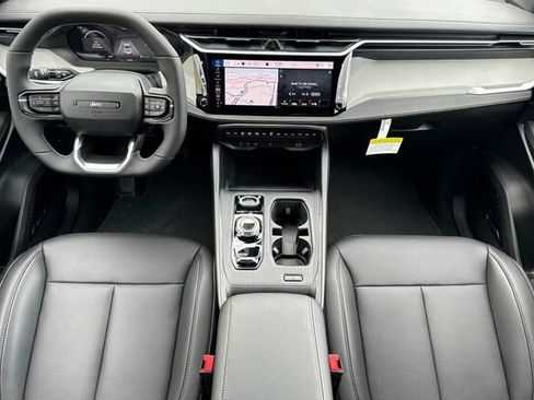 New 2026 Jeep Cherokee Limited AWD/4WD image 10
