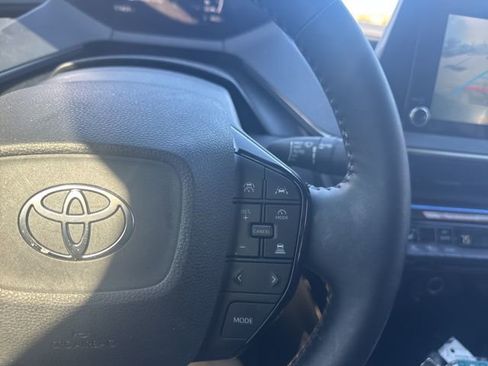 Used 2024 Toyota Prius XLE image 13