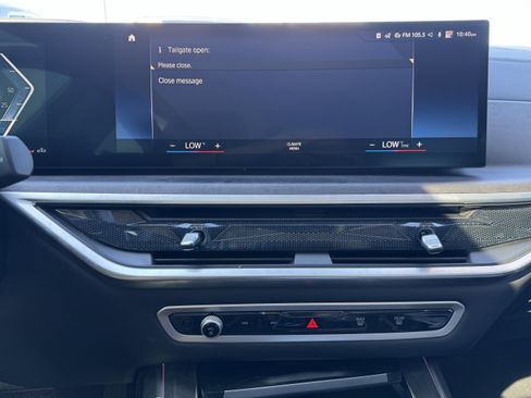 Used 2023 BMW X7 xDrive40i w/ Executive Package image 12