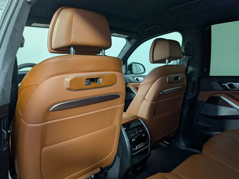 New 2026 BMW X7 xDrive40i w/ M Sport Package image 14