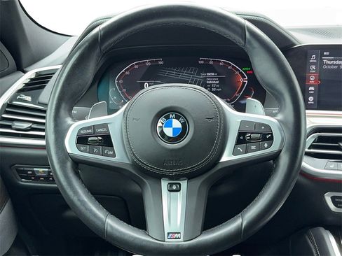 Used 2022 BMW X6 xDrive40i w/ M Sport Package image 18
