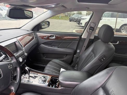 Used 2012 Hyundai Equus Signature image 5