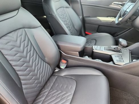 New 2026 Kia Sportage X-Line w/ X-Line Premium Package AWD/4WD image 15