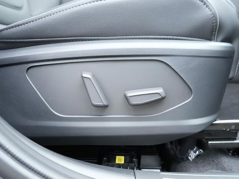 New 2026 Hyundai Santa Cruz Limited AWD/4WD image 14