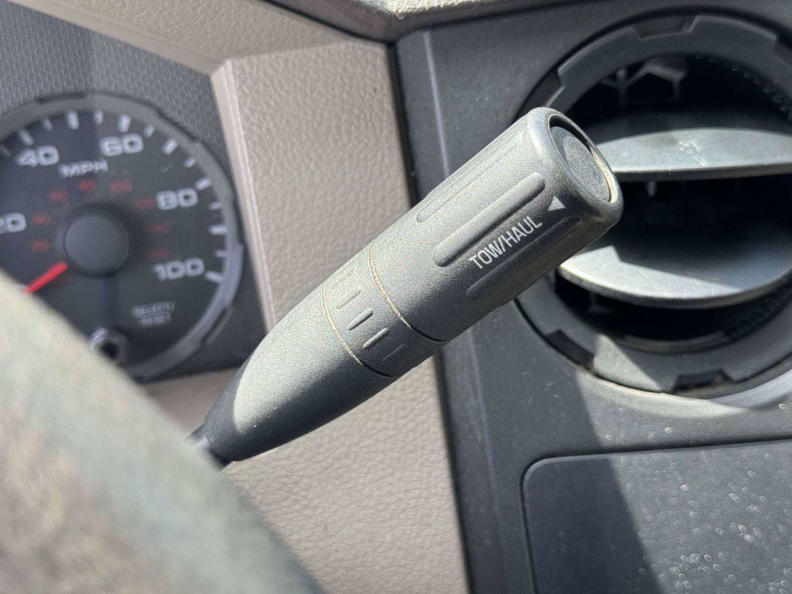 Used 2008 Ford F350 XL RWD image 16