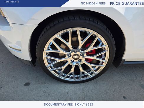 Used 2010 Ford Mustang GT Premium RWD image 26