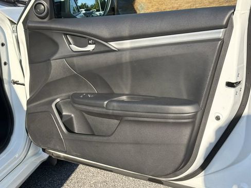 Used 2019 Honda Civic Sport image 16