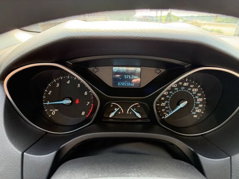 Used 2012 Ford Focus SE FWD image 10