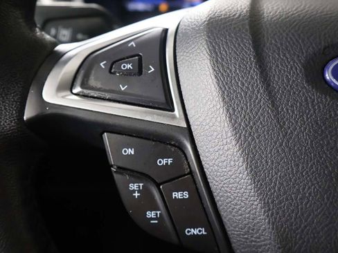 Used 2022 Ford Edge SEL w/ Convenience Package image 38