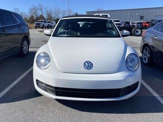 Used 2014 Volkswagen Beetle 1.8T video 2