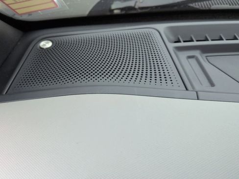 Used 2023 Ford Bronco Badlands image 27