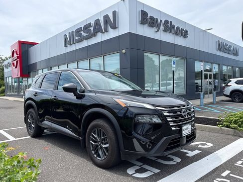 Certified 2024 Nissan Rogue S FWD image 1