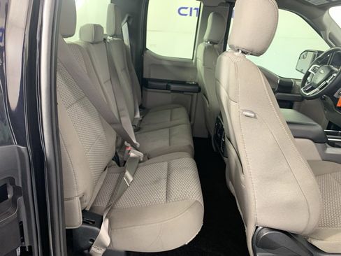 Used 2018 Ford F150 XLT image 38