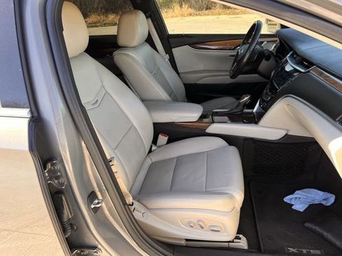 Used 2019 Cadillac XTS Luxury w/ Driver Awareness Package image 26