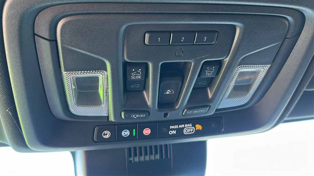 Used 2025 GMC Sierra 2500 AT4 AWD/4WD image 26