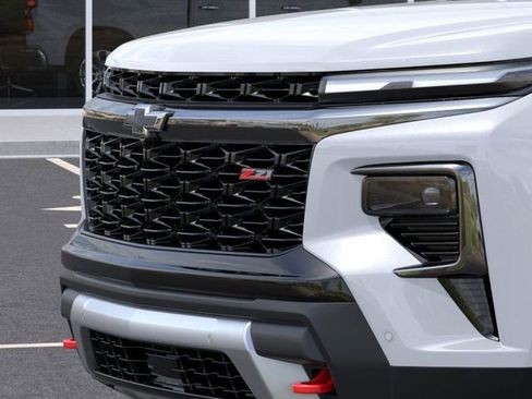 New 2026 Chevrolet Traverse Z71 w/ Enhanced Driving Package image 13